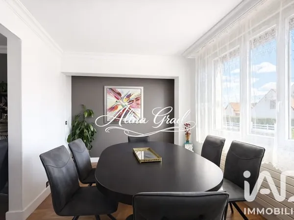 Maison 7 pièces 104 m²