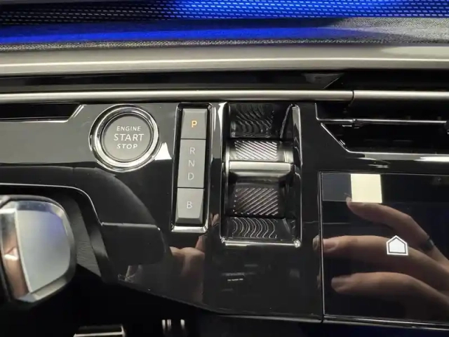 Peugeot 5008 plug-in hybrid 195 e-dcs7 — photo 133