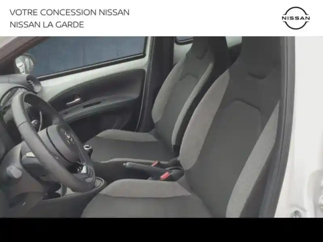 Toyota Aygo X 1.0 vvt-i 72ch dynamic my24 — photo 7