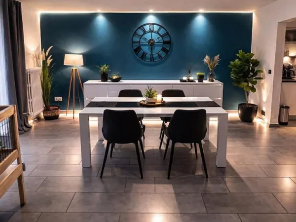 Maison non mitoyenne de 4 chambres sur quartier calme + petite dépendance à rénover!