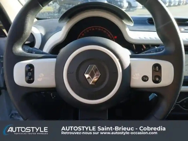 Renault Twingo 1.0 sce 65ch equilibre — photo 30