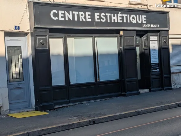 Local commercial ou professionnel a louer