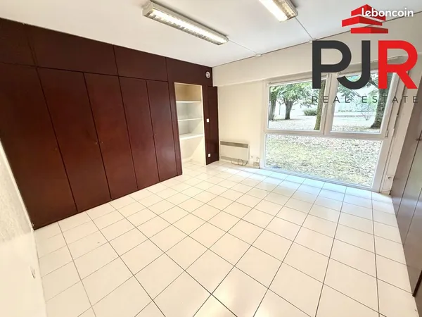 Bureaux 53 m² Nancy