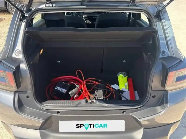 Citroën C3 e- 113 ch — photo 6