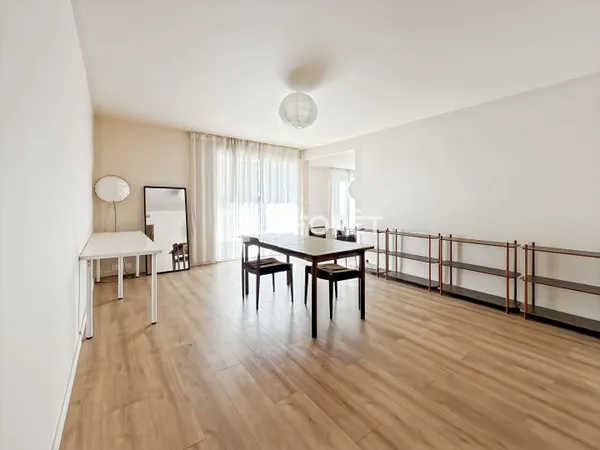 Appartement 4 pièces 82 m²