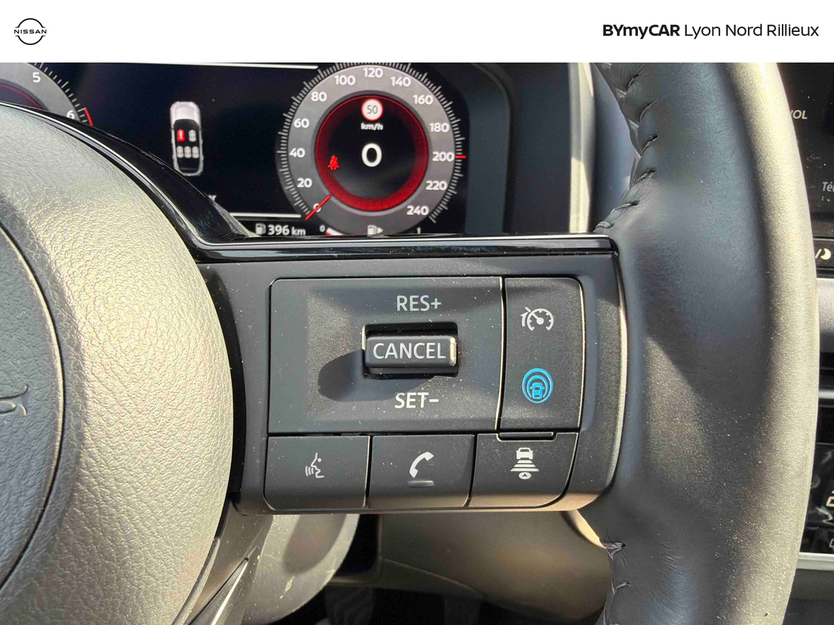 Nissan Qashqai Mild Hybrid 140 ch — photo 18