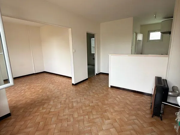 Location, appartement, centre-ville, Bourbon-Lancy