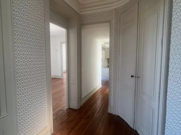 Appartement 3 pièces 118 m²