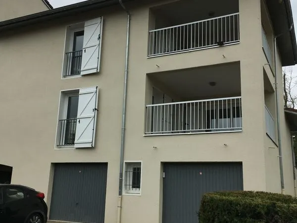 Loue appartement t2 terrasse garage