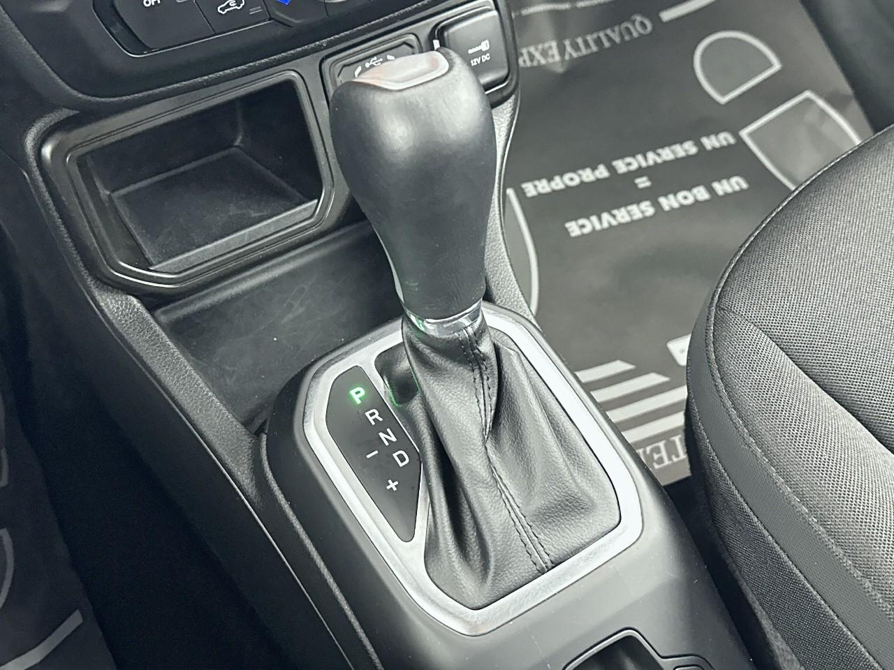 Jeep Renegade 1.5 turbo t4 130 ch bvr7 e-hybrid altitude — photo 30