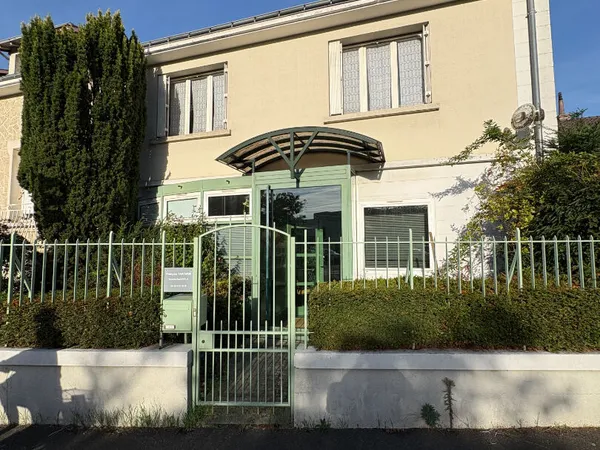 Maison Joué les Tours 163 m²