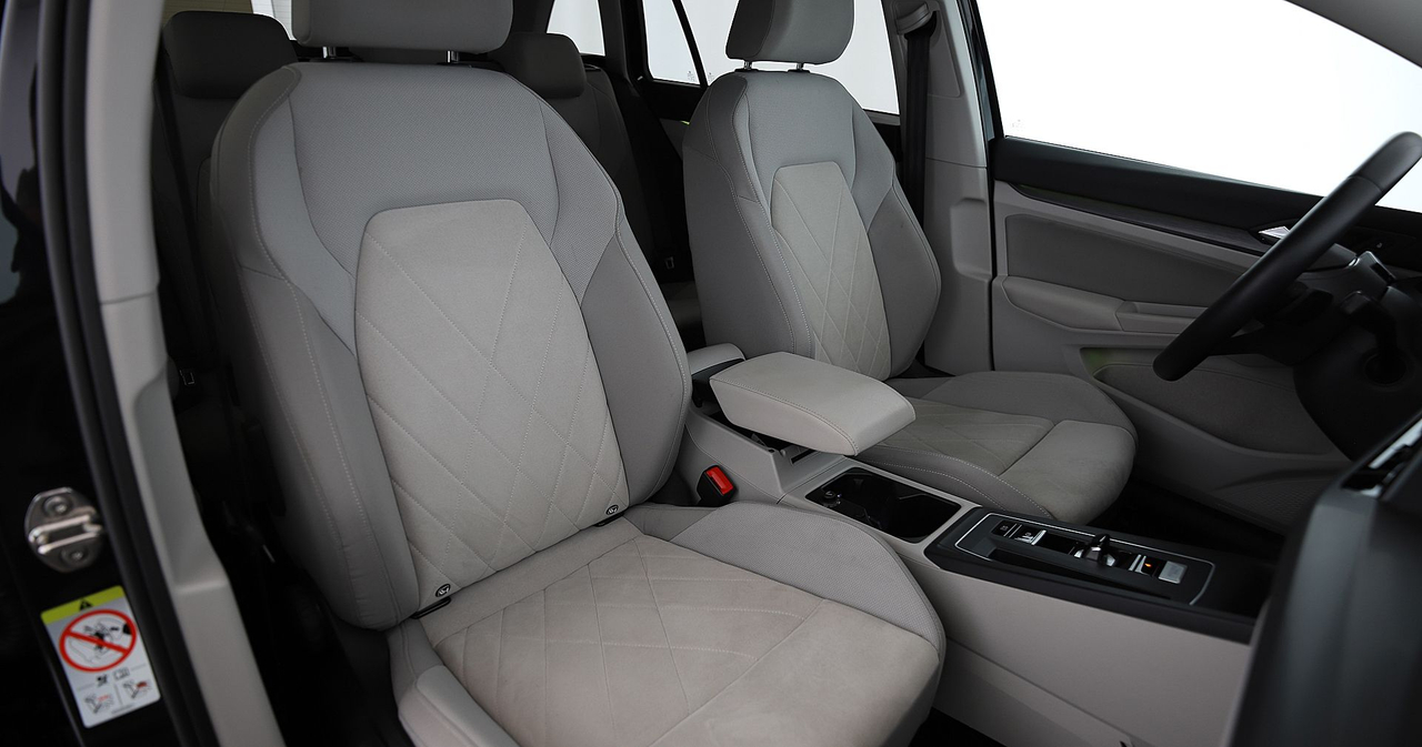 Volkswagen Golf 8 SW — photo 19