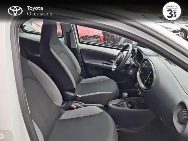 Toyota Aygo X 1.0 vvt-i 72ch dynamic s-cvt — photo 6