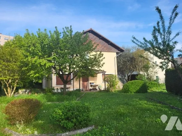 Maison 7 pièces 120 m²