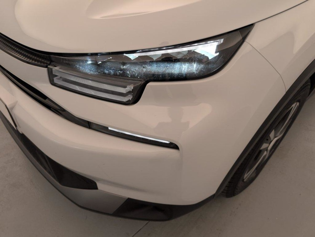 Citroën C4 — photo 20