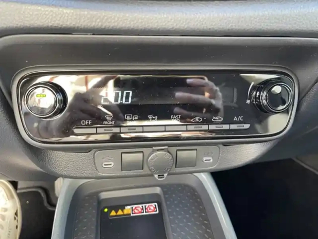Toyota Aygo hybride 116h graphic — photo 10
