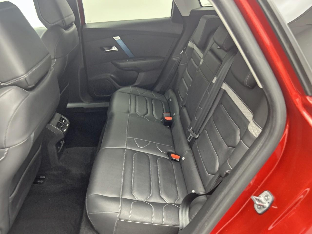 Citroën C4 e-c4 136 ch automatique shine — photo 13