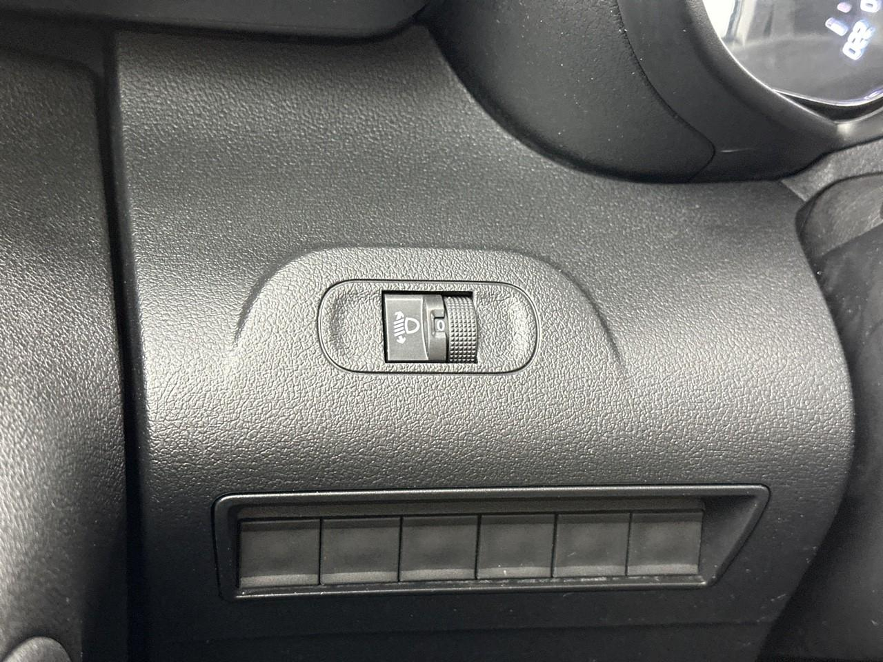 Citroën Berlingo van m 650 bluehdi 130 s&s eat8 — photo 17