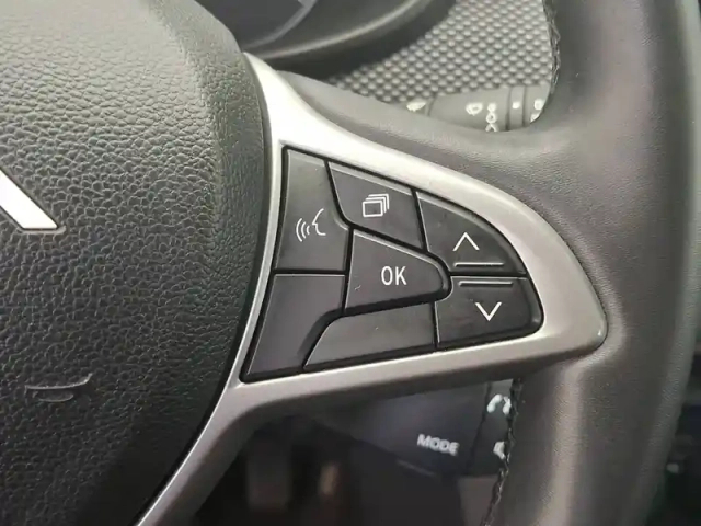 Dacia Sandero eco-g 100 — photo 32