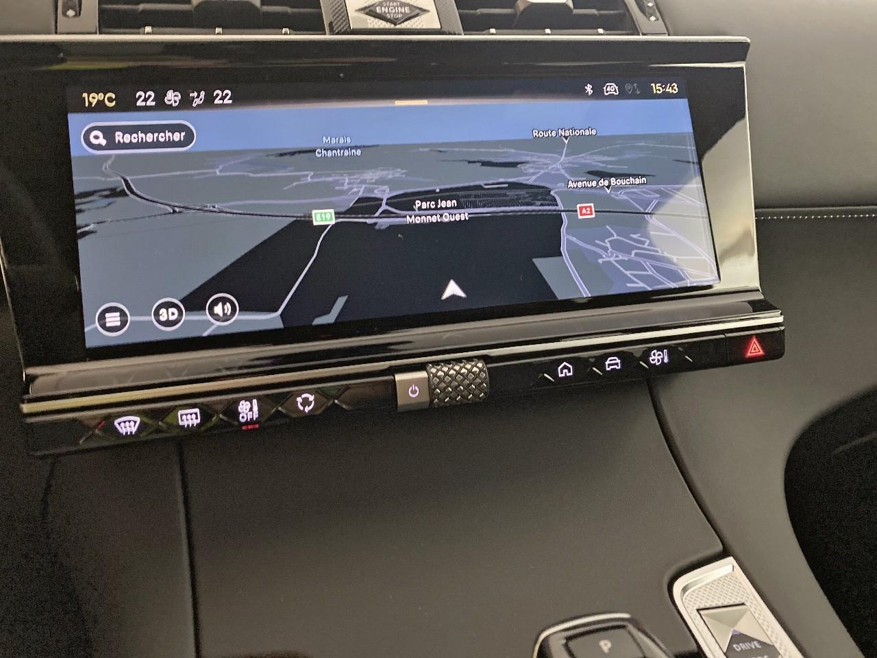 Ds Ds 7 crossback bluehdi 130 eat8 etoile — photo 14