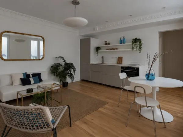 Quartier Martyrs/Trudaine, 2 pièces 32,8 m², Travaux de copropriété votés et payés