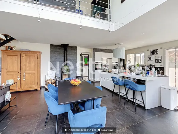 EXCLUSIVITÉ aux Verrières-de-Joux : Élégante maison contemporaine avec de beaux volumes et des prest