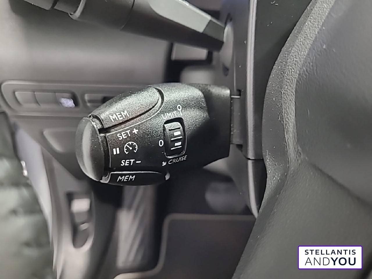Citroën C3 Aircross puretech 130 s&s eat6 c-series — photo 14