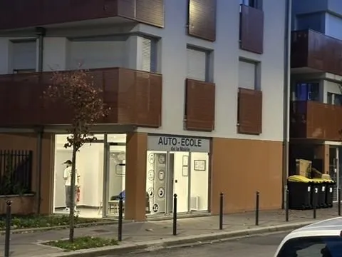 Local commercial 45 m²