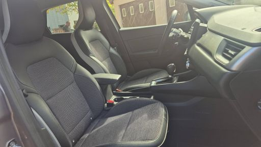 Renault Captur 1.5 Blue dCi 115 EDC7 - Intens – 2021 – 114103 km – Diesel – Boîte Automatique — photo 17
