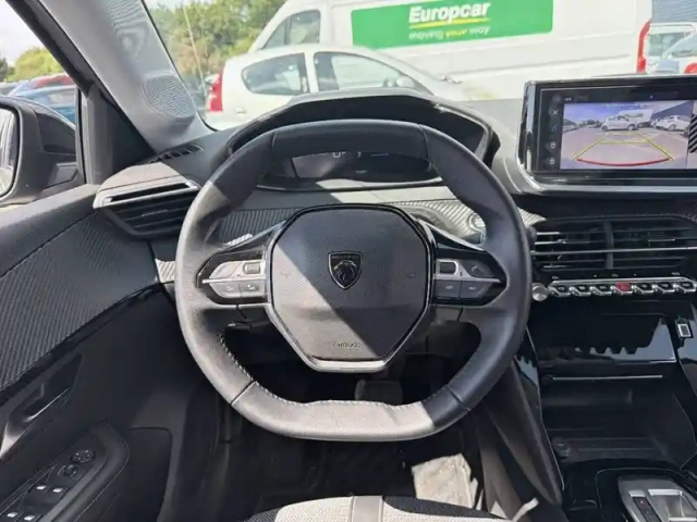 Peugeot 208 electrique 54 kwh 156ch — photo 9