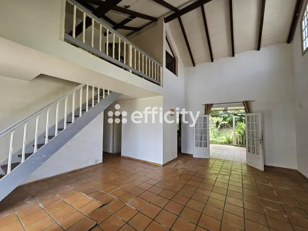 Maison 5 pièces 147 m²