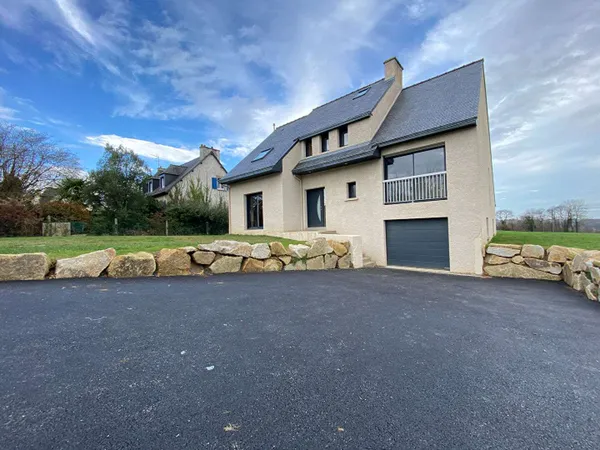 Maison 6 pièces 145 m²