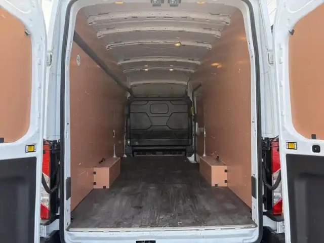 Ford Transit 2t fg p350 l4h3 2.0 ecoblue 130ch s&amp;s trend business — photo 6