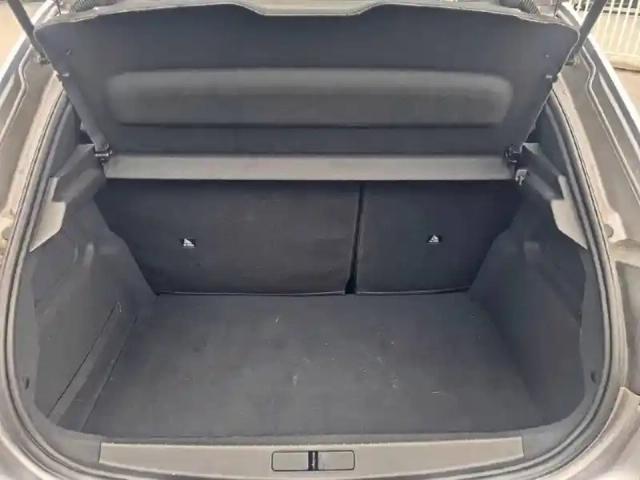 Peugeot 208 electrique 50 kwh 136ch — photo 28