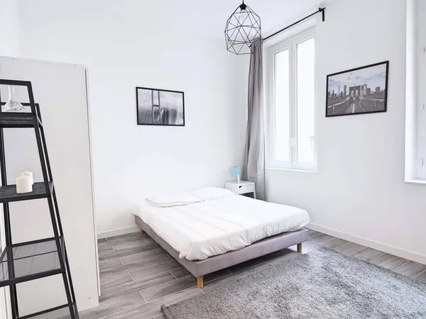 Studio 1 pièce 15 m²