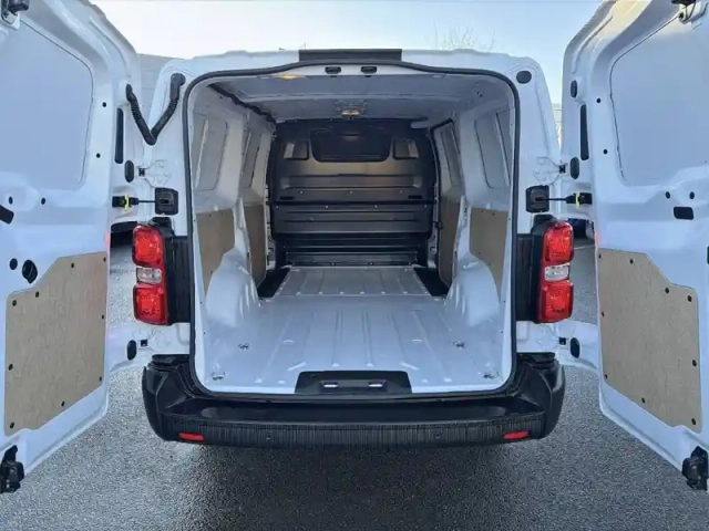 Opel Vivaro fgn diesel 150 ch xl manuelle — photo 29