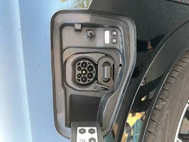 Renault 5 renault  e-tech electrique 10 ch autonomie confort — photo 42