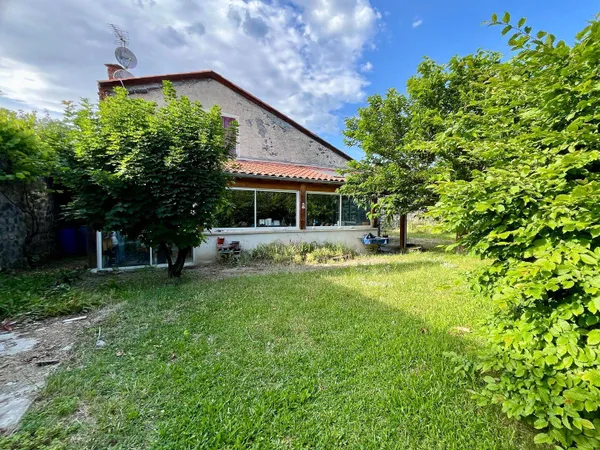 Maison 7 pièces 180 m²