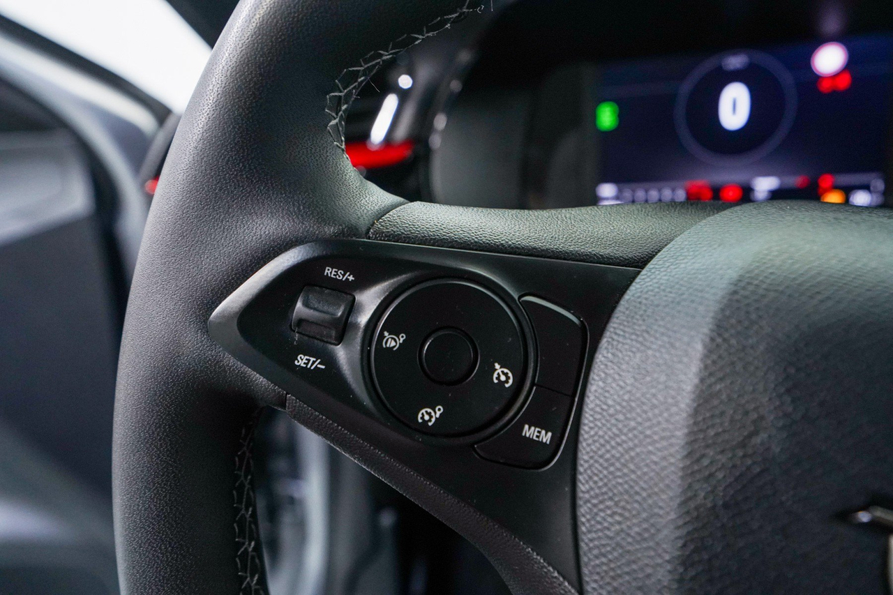 Opel Corsa — photo 20