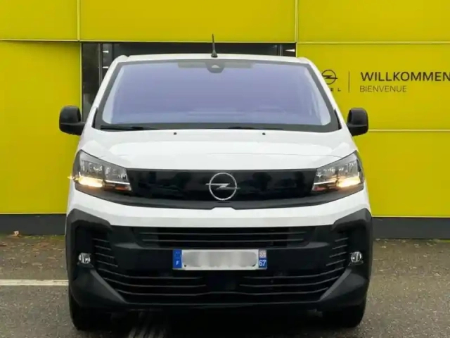 Opel Vivaro fg m 2.0 bluehdi 145ch pack premium connect 3 places + plancher — photo 2