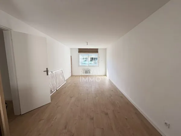 HYÈRES CENTRE-VILLE COUP DE COEUR DUPLEX 4 PIÈCES DE 72 M