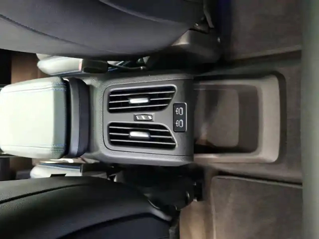 Bmw Serie 2 active tourer 225e xdrive 245 ch dkg7 — photo 33