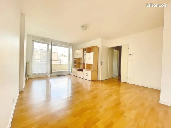 Maison Location Bagnolet 3p 61m² 899€
