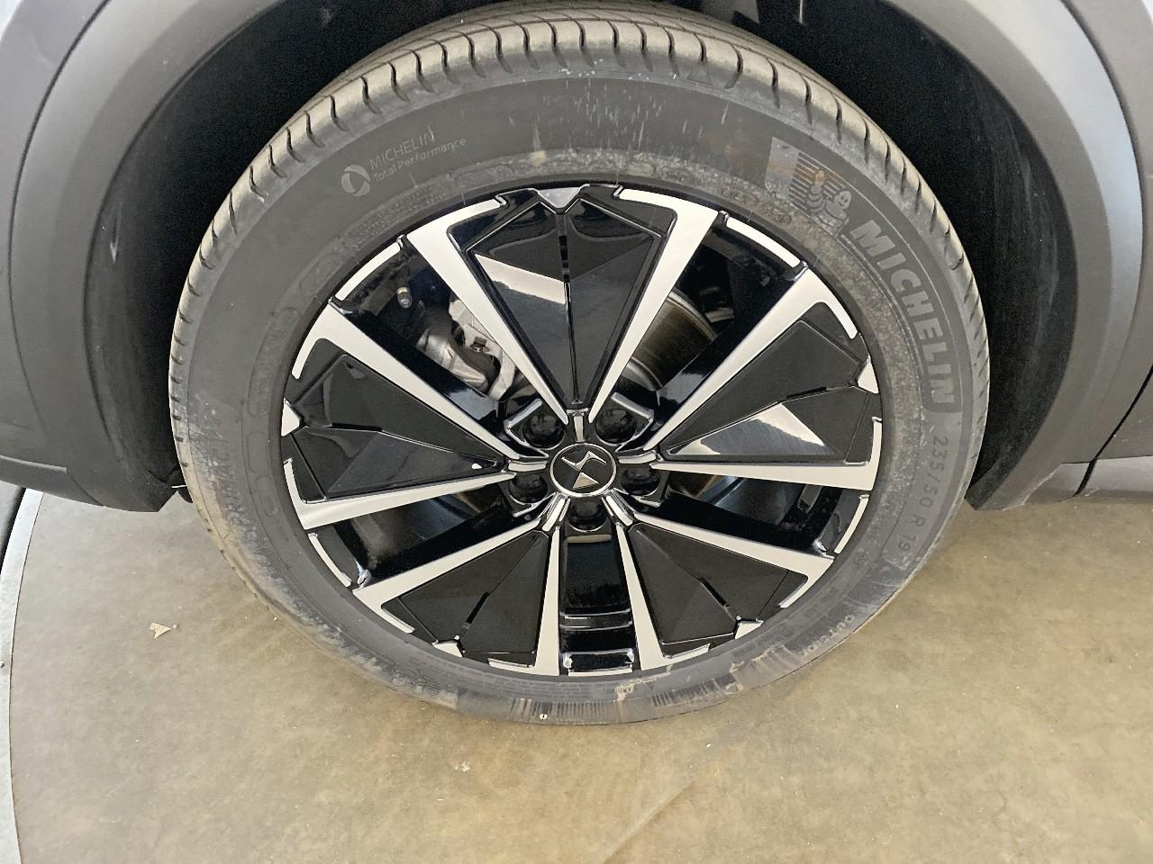 Ds Ds 7 crossback bluehdi 130 eat8 etoile — photo 11