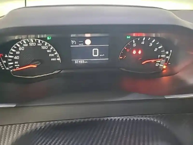 Peugeot 2008 puretech 100 s&amp;s bvm6 — photo 58