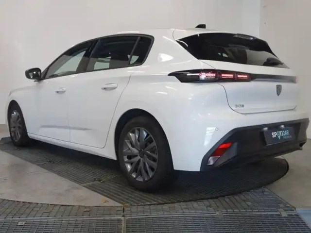 Peugeot 308 1.2 puretech 110ch s&amp;s active pack — photo 8