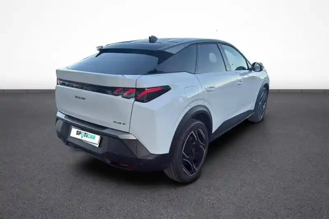 Peugeot 3008 plug-in hybrid 195 e-dcs7 — photo 5