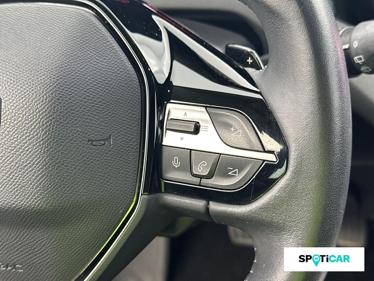 Peugeot 308 1.5 bluehdi 130ch s&s active pack eat8 — photo 17