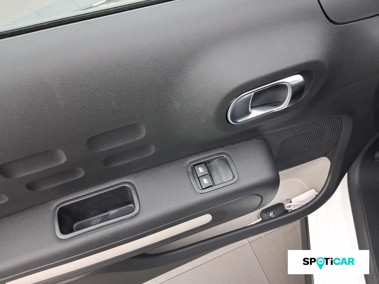 Citroën C3 1.5 bluehdi 100ch s&s bvm 6 feel nav — photo 19