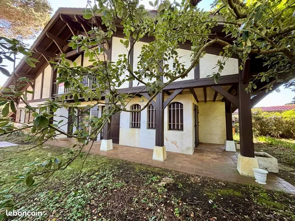Maison 7 pièces 178 m²